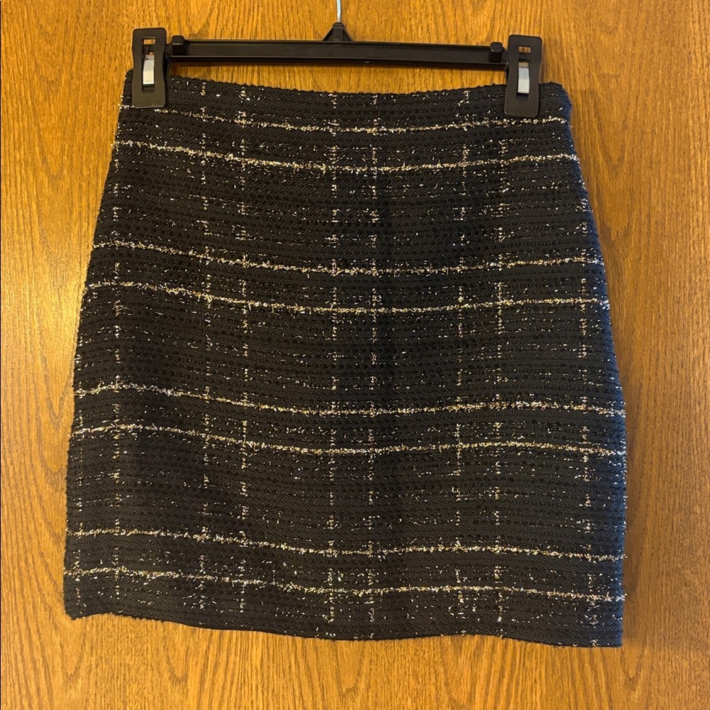 Express Black and Gold Textured Skirt